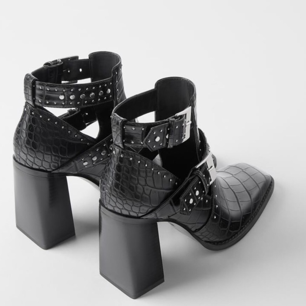 ZARA Animal Embossed Heel Boot